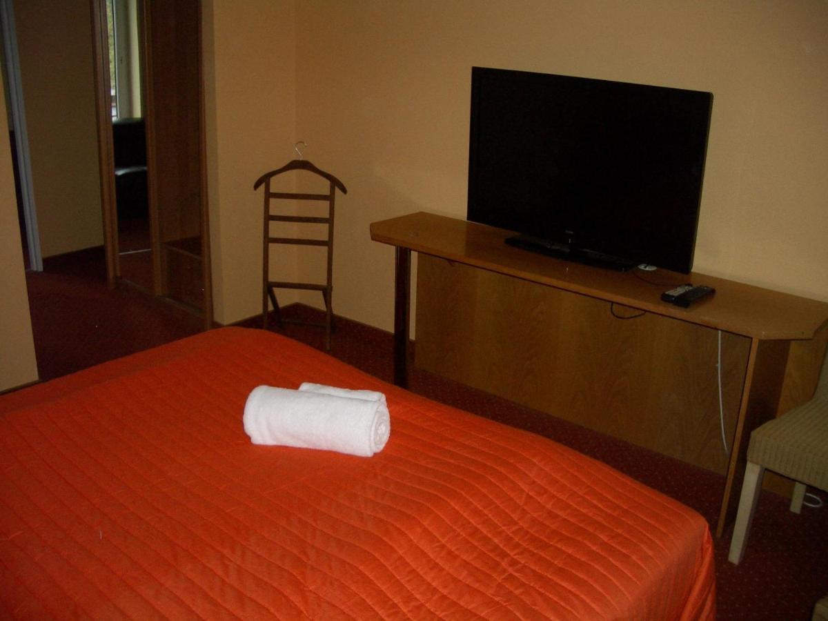 Bed and Breakfast Kardamon Żary Camera foto