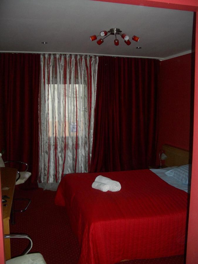 Bed and Breakfast Kardamon Żary Camera foto